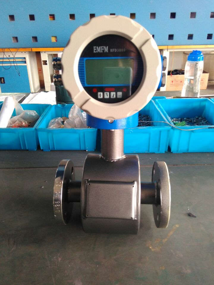 衛(wèi)生型電磁流量計.jpg
